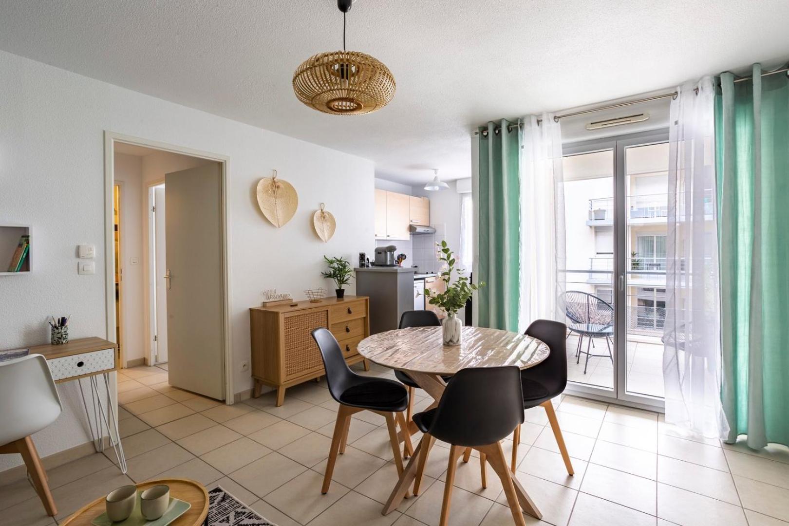 Le Sevigne - Cosy Et Calme - Balcon Et Parking Apartment Cesson-Sevigne Ngoại thất bức ảnh